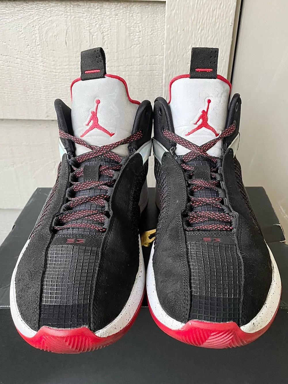 Air Jordan Retro 35 Black/Red Bred size 10.5